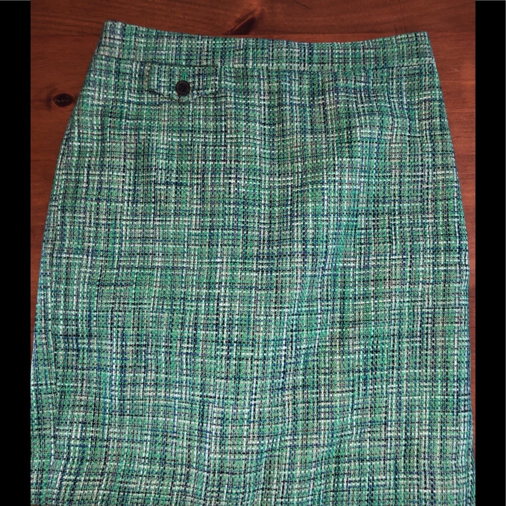 SALE!!! Tweed J CREW’s No. 2 Pencil Skirt